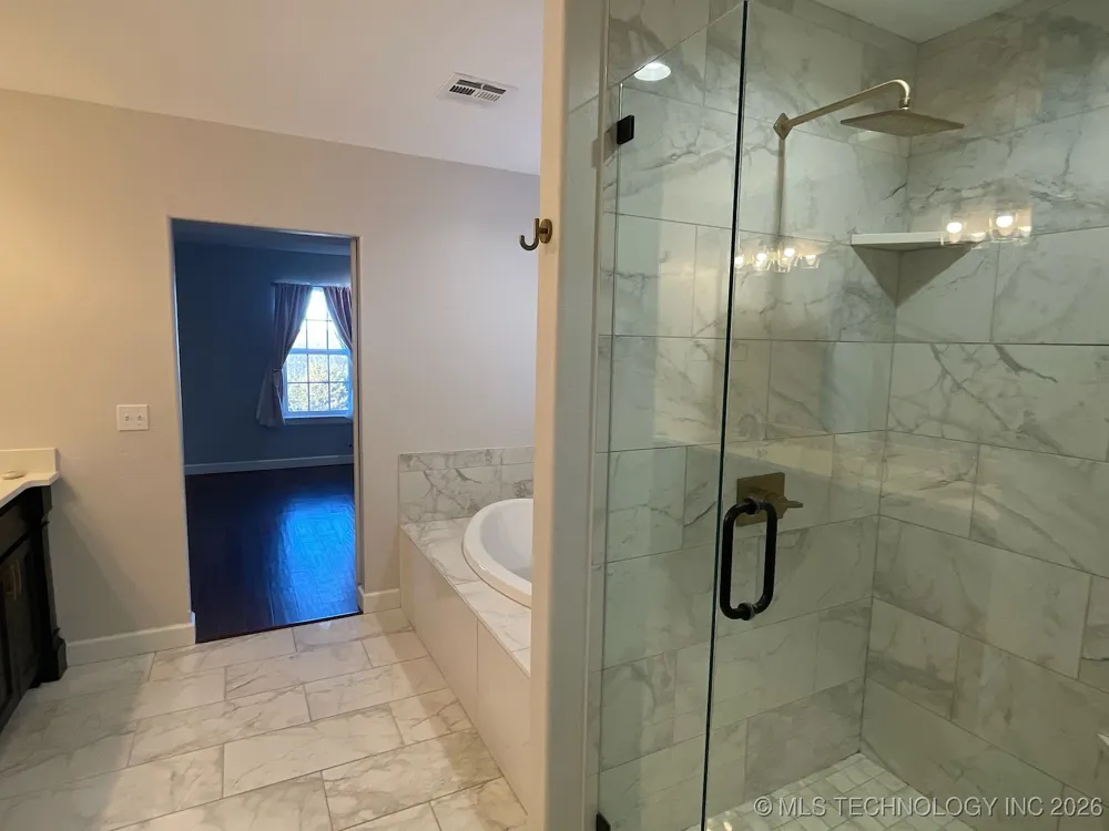 1120 E St Andrews Circle Cushing, OK 74023