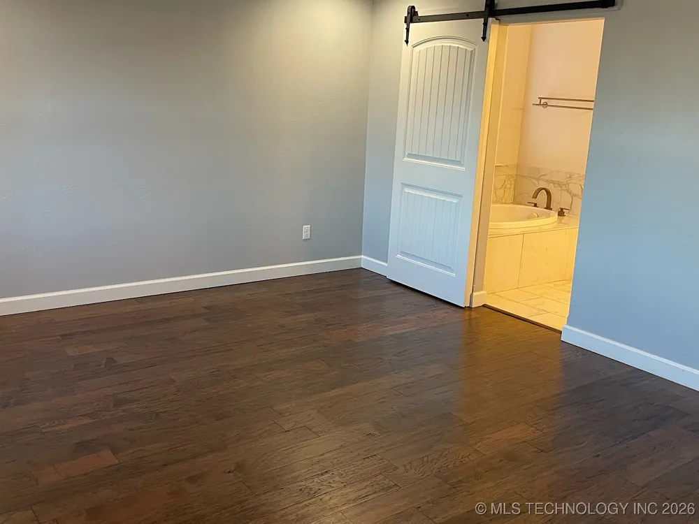 1120 E St Andrews Circle Cushing, OK 74023