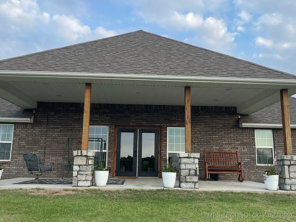 1120 E St Andrews Circle Cushing, OK 74023