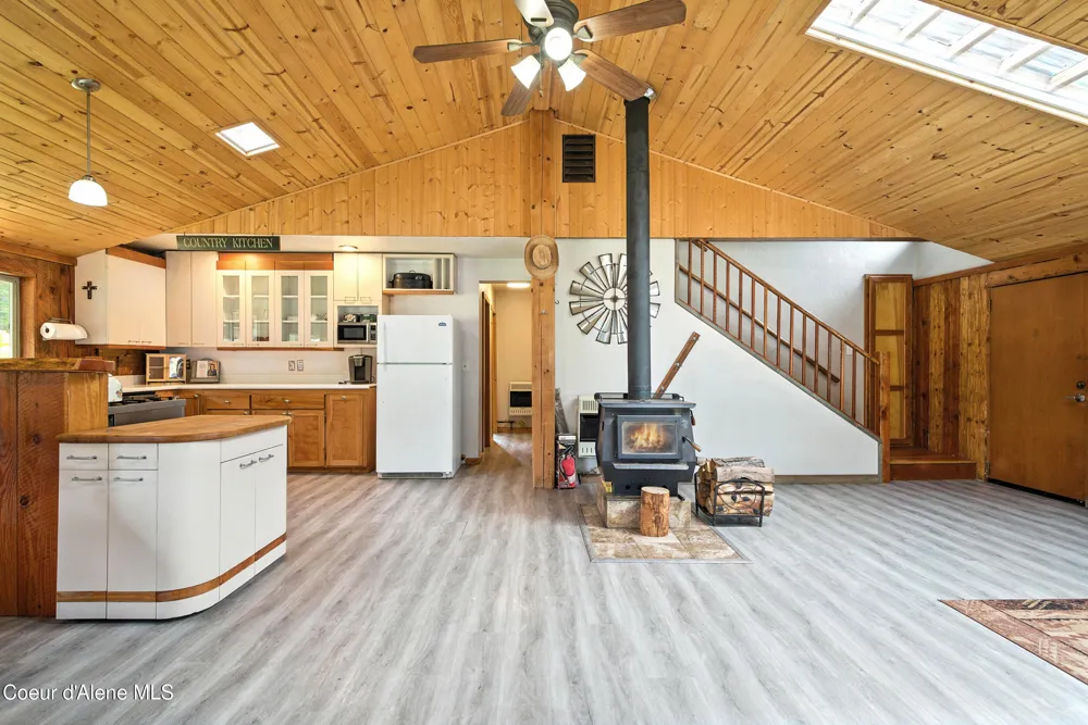 475 Old Range Road Clark Fork, ID 83811