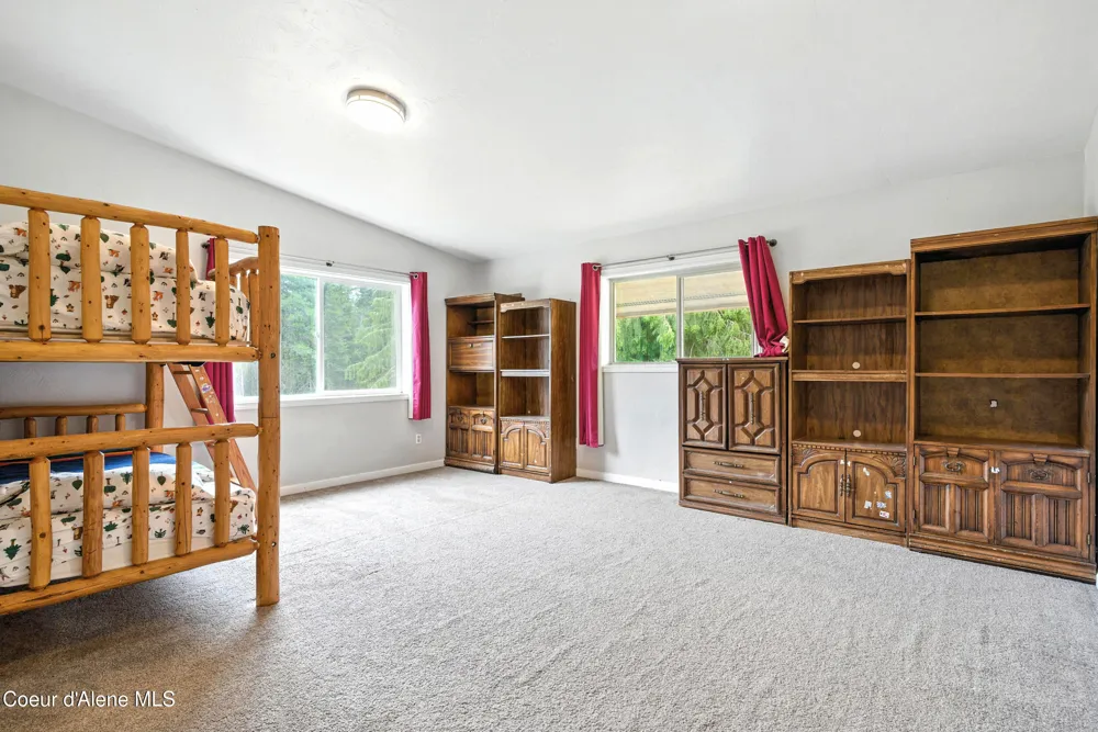 475 Old Range Road Clark Fork, ID 83811