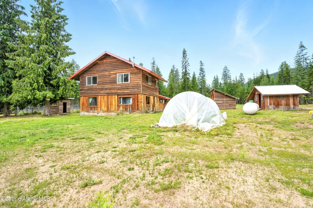 475 Old Range Road Clark Fork, ID 83811