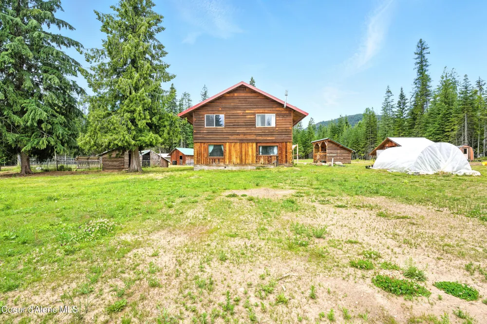 475 Old Range Road Clark Fork, ID 83811
