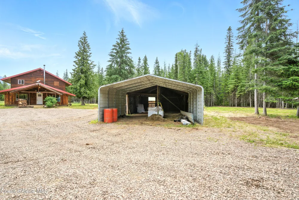 475 Old Range Road Clark Fork, ID 83811