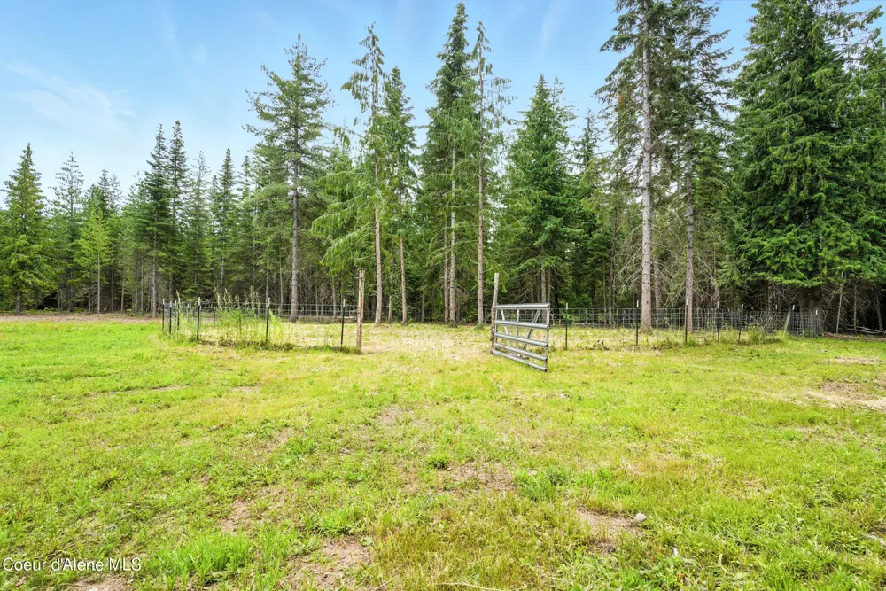 475 Old Range Road Clark Fork, ID 83811