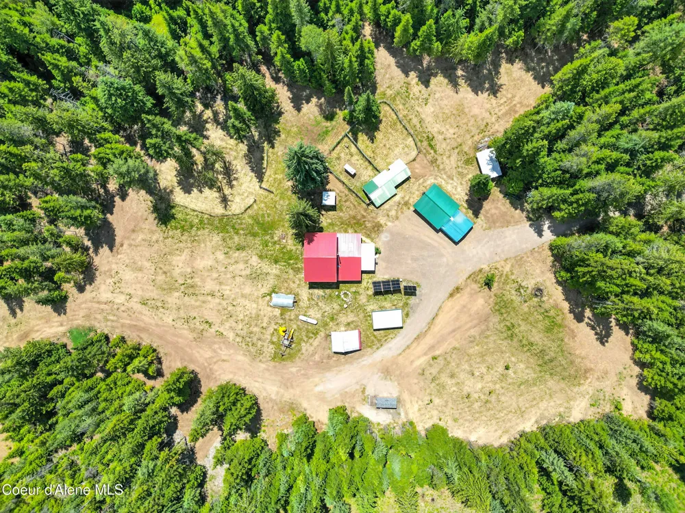 475 Old Range Road Clark Fork, ID 83811