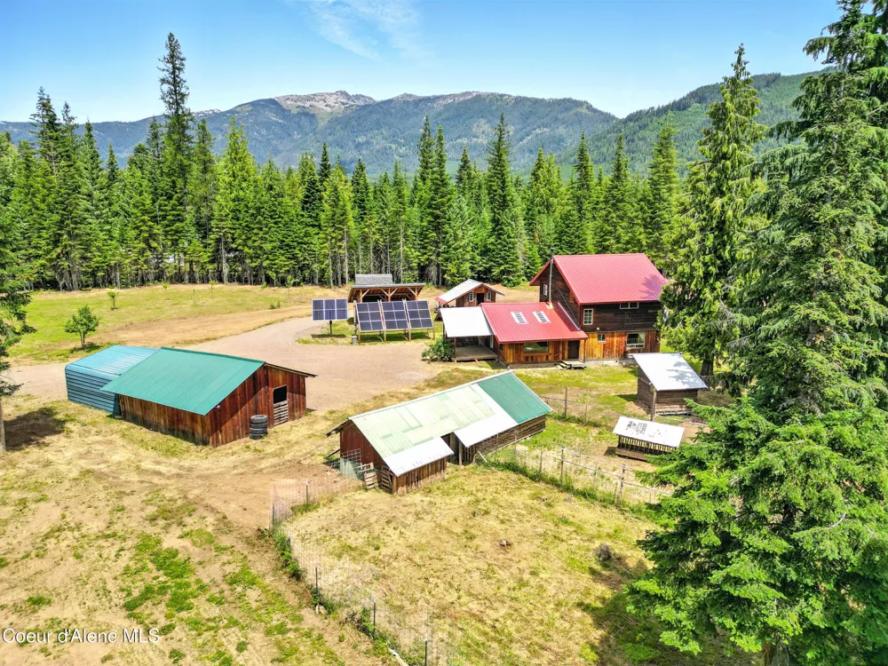 475 Old Range Road Clark Fork, ID 83811