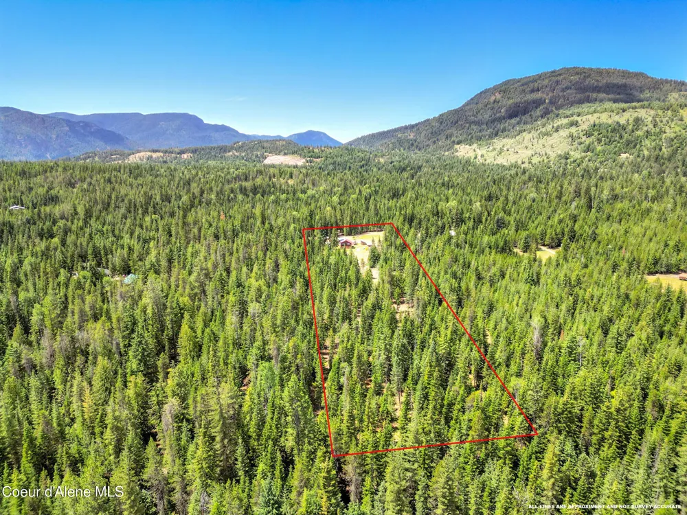 475 Old Range Road Clark Fork, ID 83811