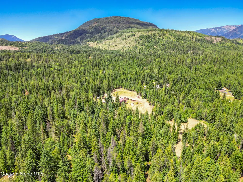 475 Old Range Road Clark Fork, ID 83811