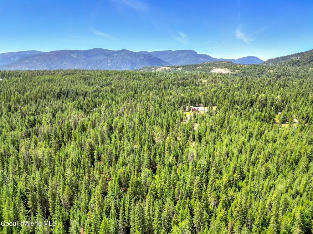 475 Old Range Road Clark Fork, ID 83811
