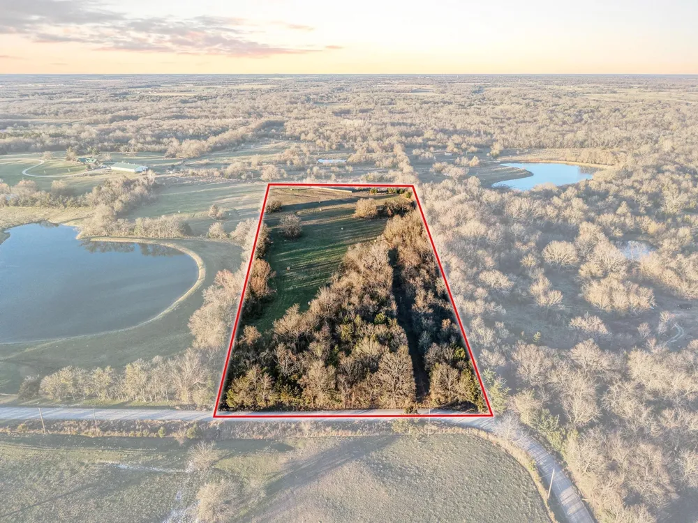 County Road 4618 Wolfe City, TX 75496