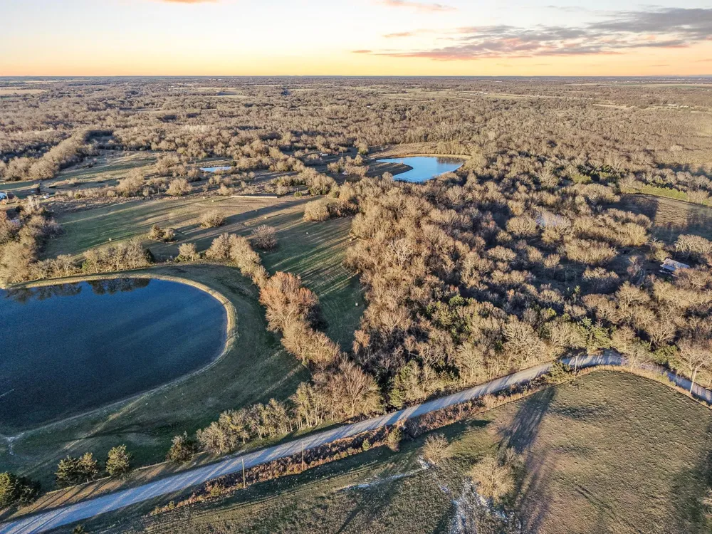 County Road 4618 Wolfe City, TX 75496