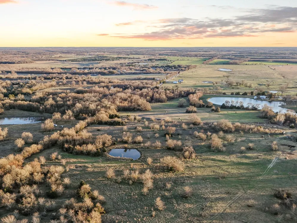 County Road 4618 Wolfe City, TX 75496