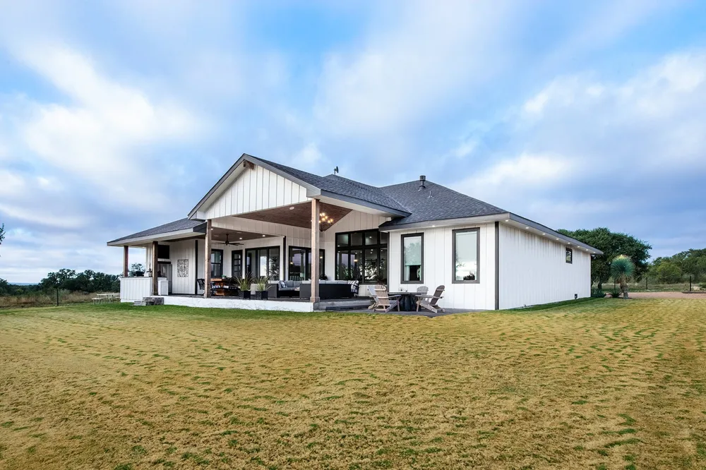 5550 S US Highway 87 Brady, TX 76825