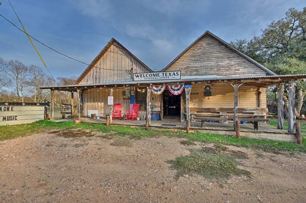 12528 Fm 109 Industry, TX 78944