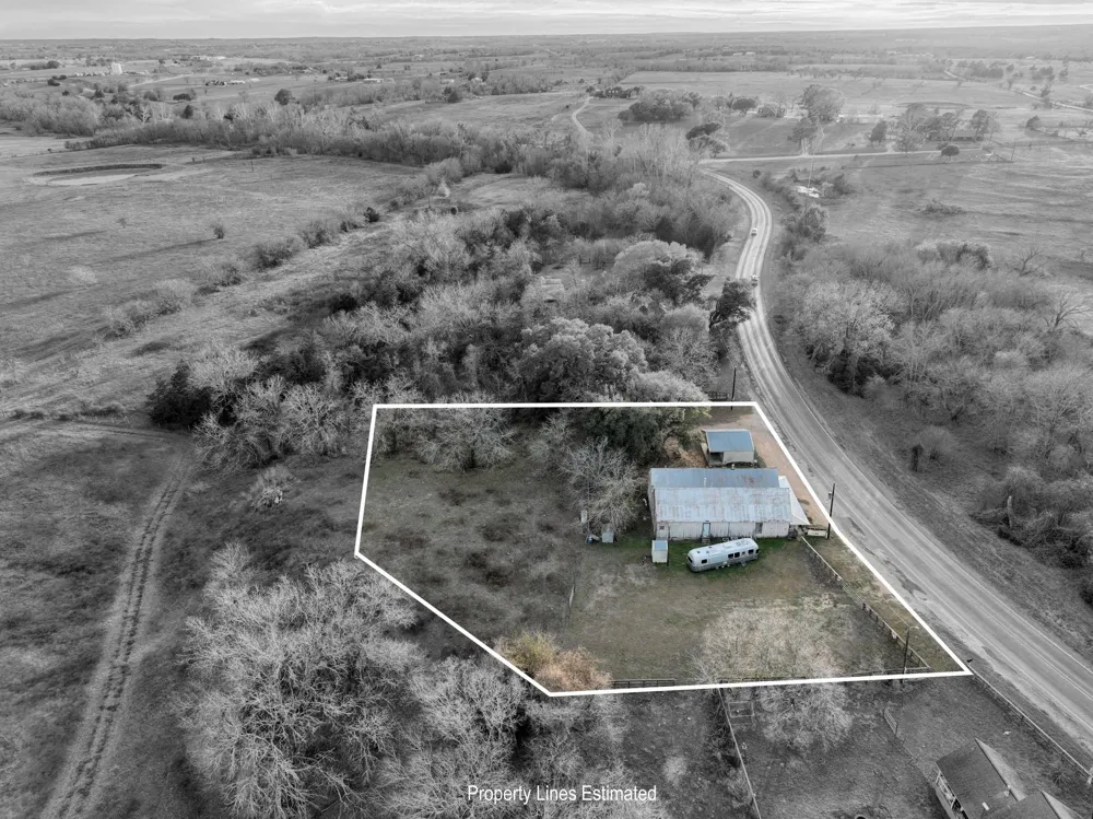 12528 Fm 109 Industry, TX 78944