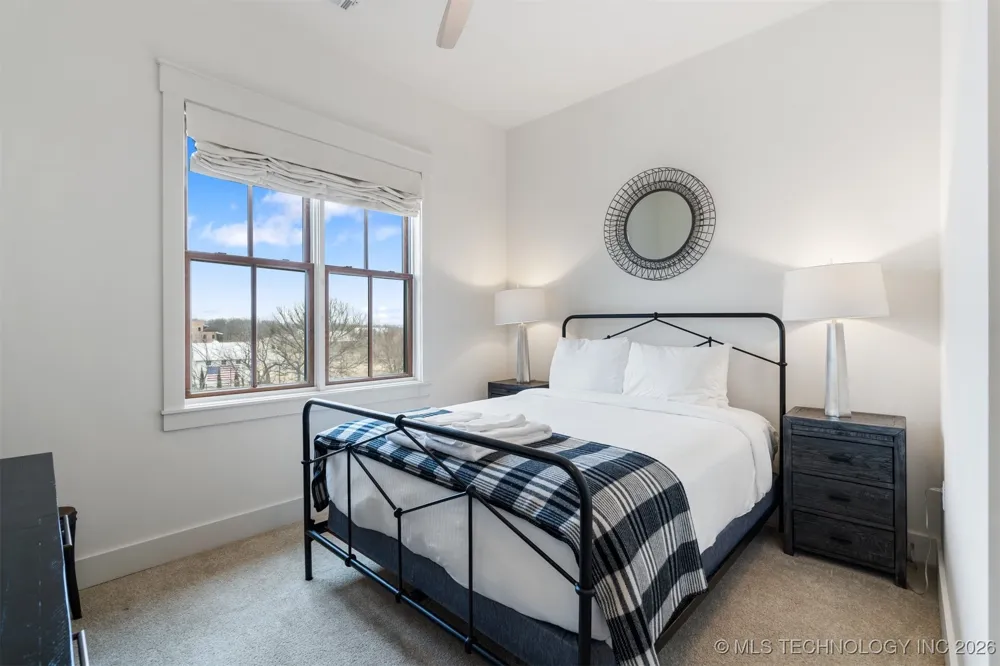 29 Water Street #8 Carlton Landing, OK 74432