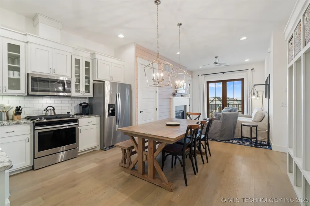 29 Water Street #8 Carlton Landing, OK 74432