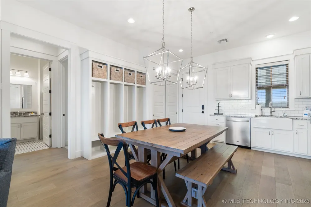 29 Water Street #8 Carlton Landing, OK 74432