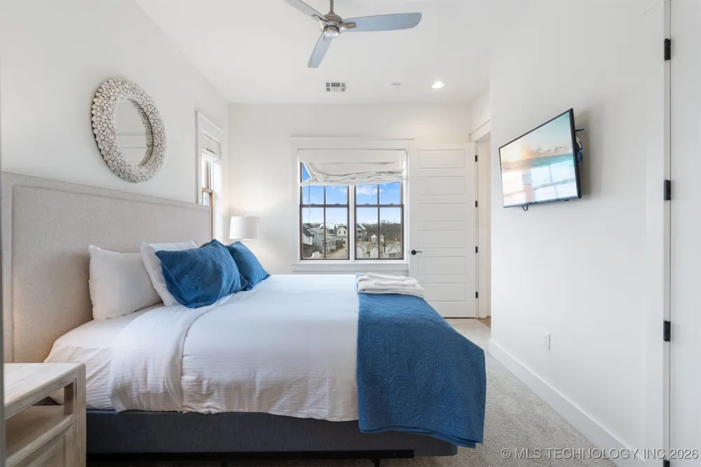 29 Water Street #8 Carlton Landing, OK 74432