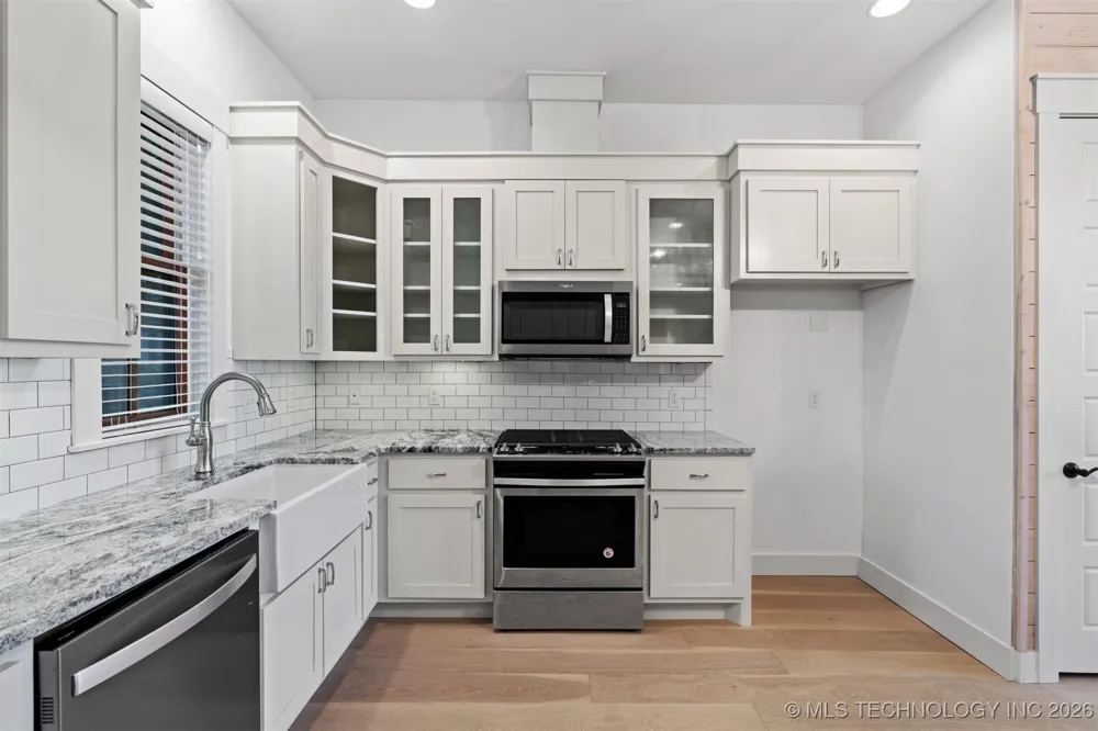 29 Water Street #3 Carlton Landing, OK 74432