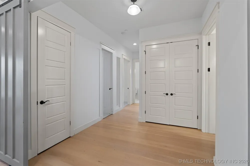 29 Water Street #3 Carlton Landing, OK 74432