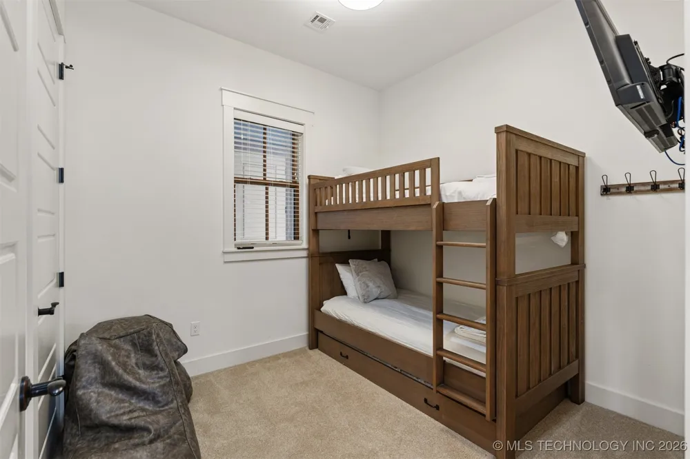 29 Water Street #6 Carlton Landing, OK 74432