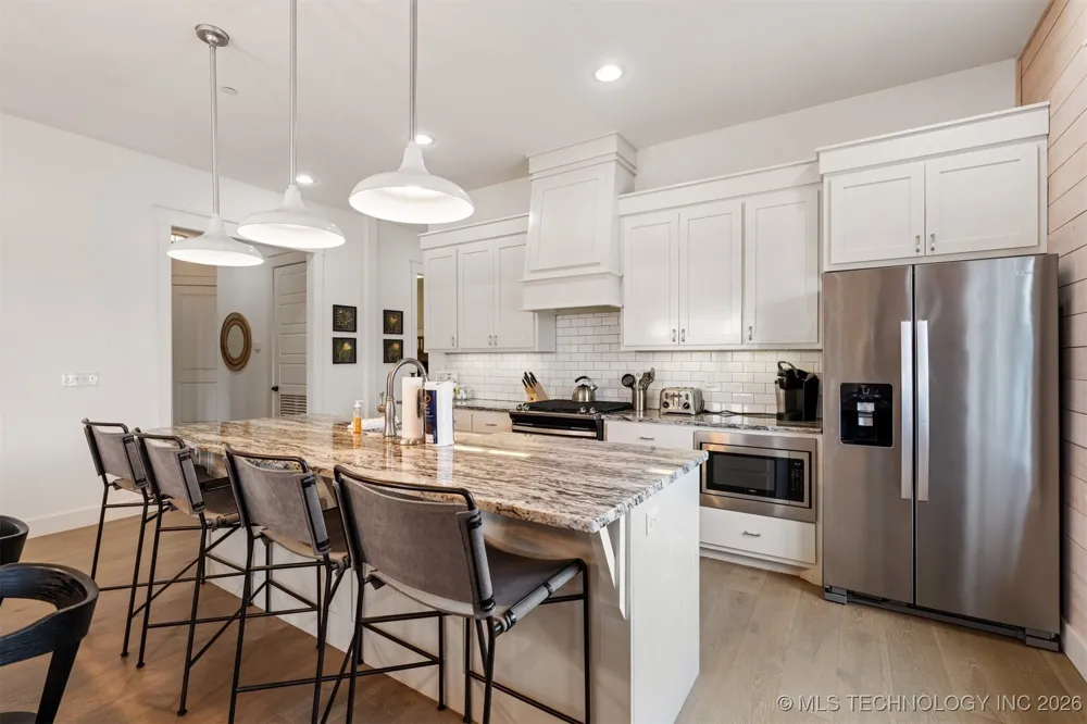 29 Water Street #6 Carlton Landing, OK 74432