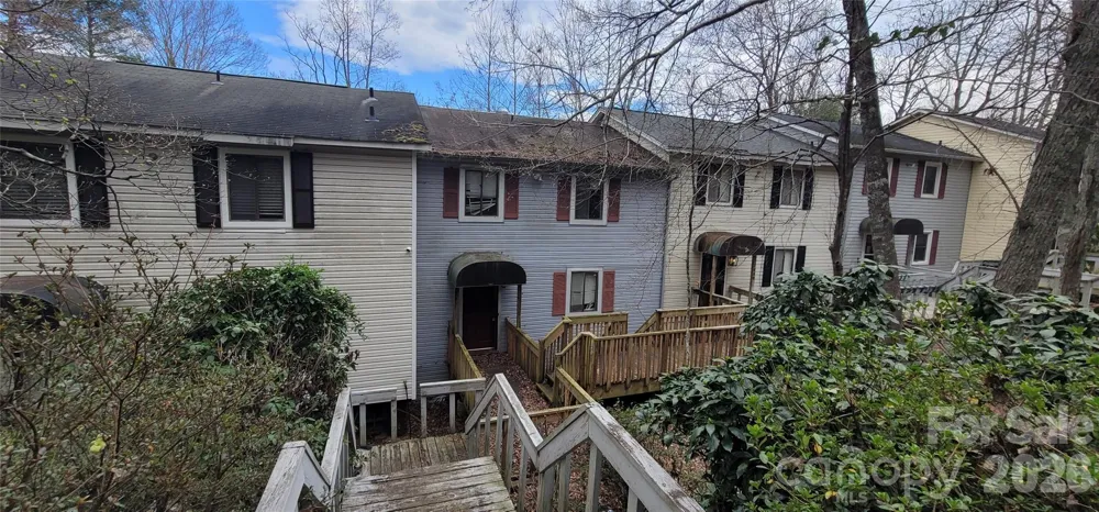 7882 Kinglet Road Connelly Springs, NC 28612