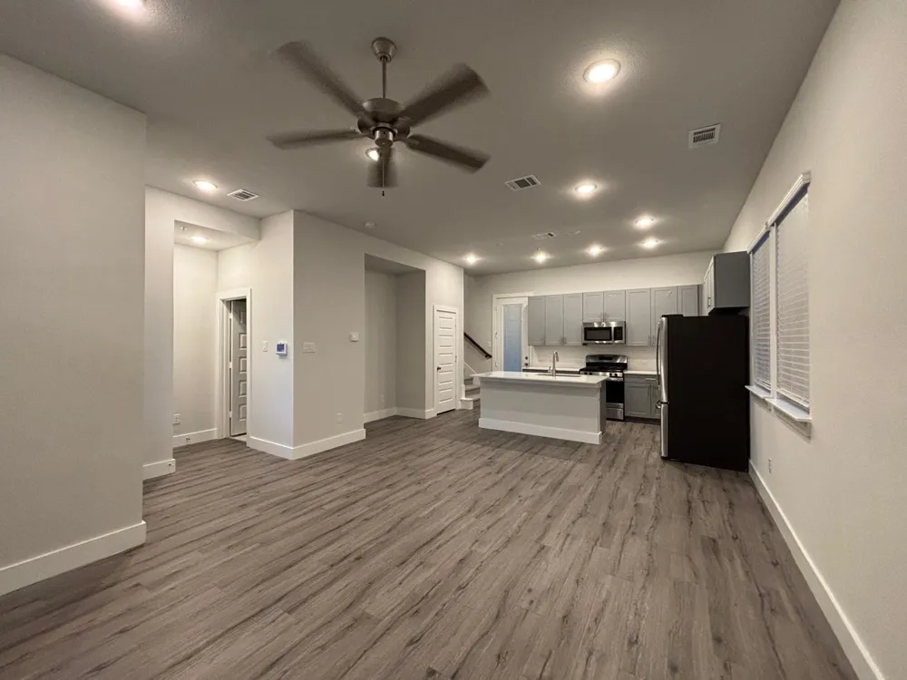 825 W Mayfield Road #115 Arlington, TX 76015