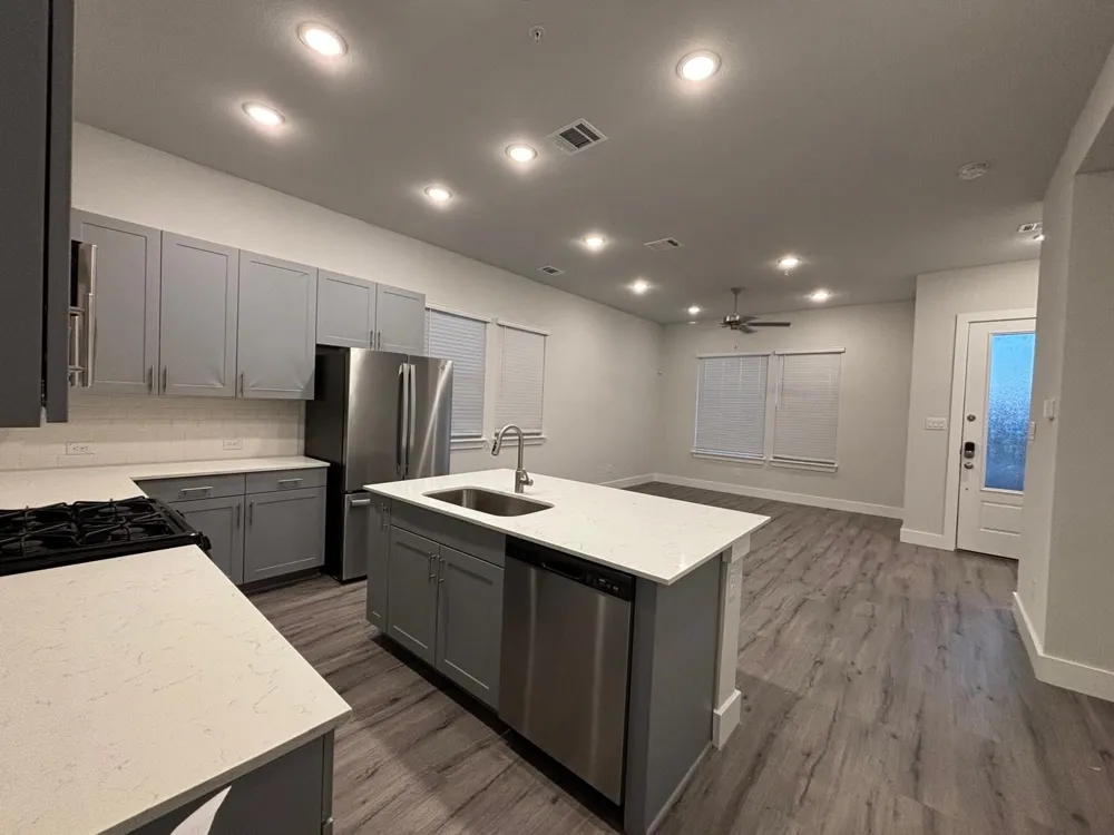 825 W Mayfield Road #115 Arlington, TX 76015