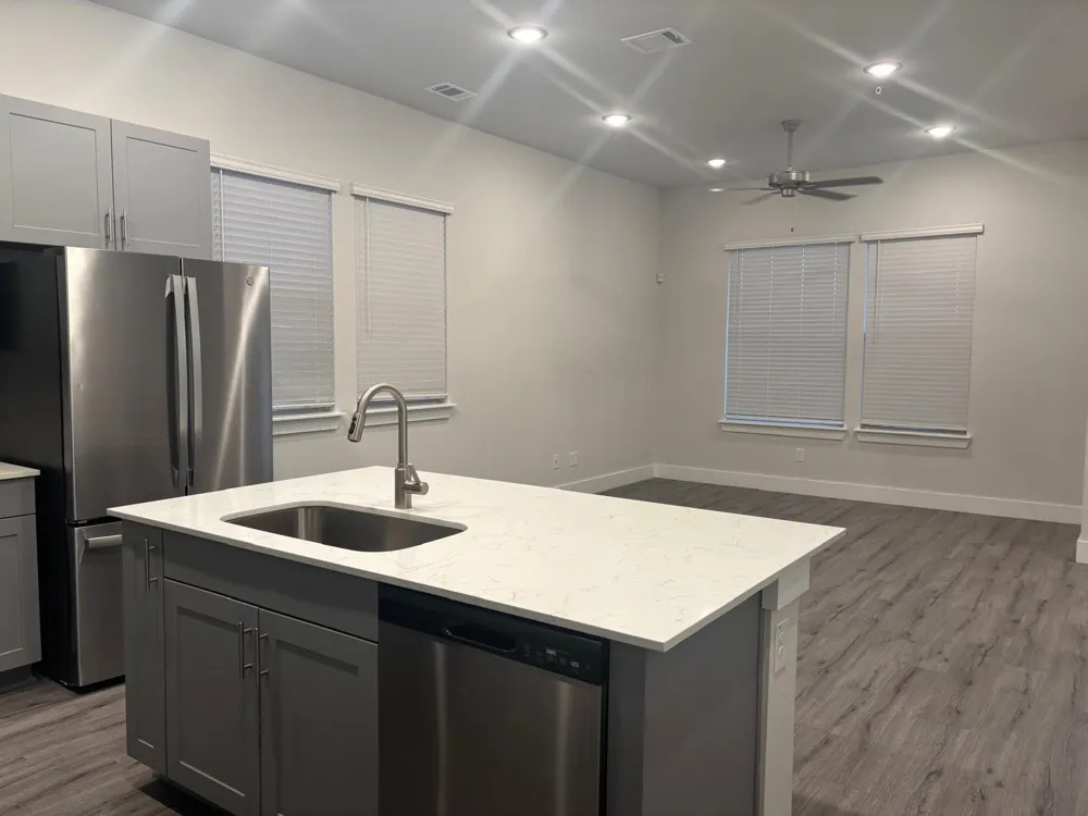 825 W Mayfield Road #115 Arlington, TX 76015