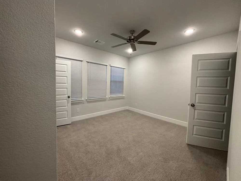 825 W Mayfield Road #115 Arlington, TX 76015