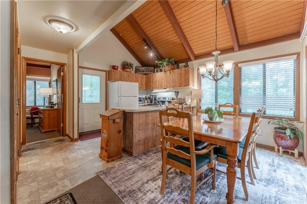 135 Wolfscratch Drive #609 Big Canoe, GA 30143