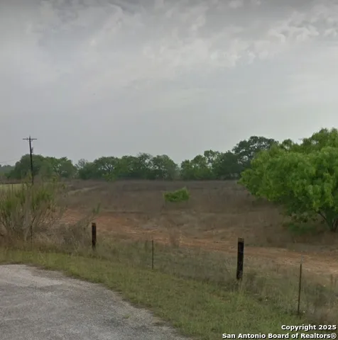 1560 SOUTH VIEW DR Lytle, TX 78052