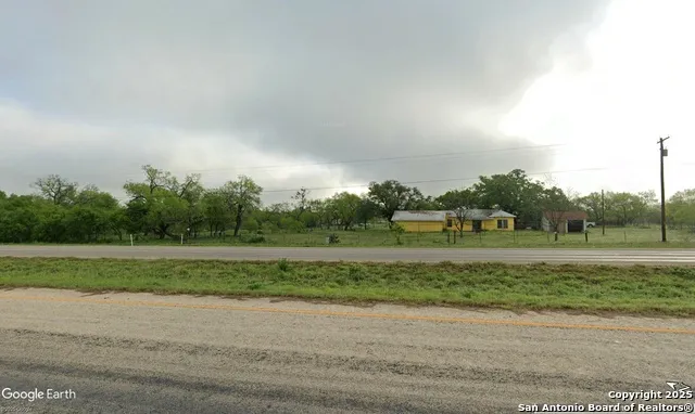 11620 state highway 16 Poteet, TX 78065