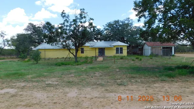 11620 state highway 16 Poteet, TX 78065
