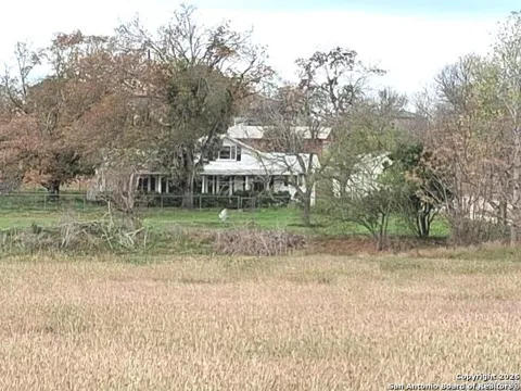 7431 & 7433 Real Road