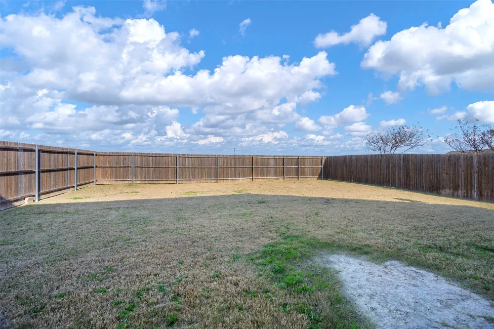 4059 Three Forks Road Kaufman, TX 75142