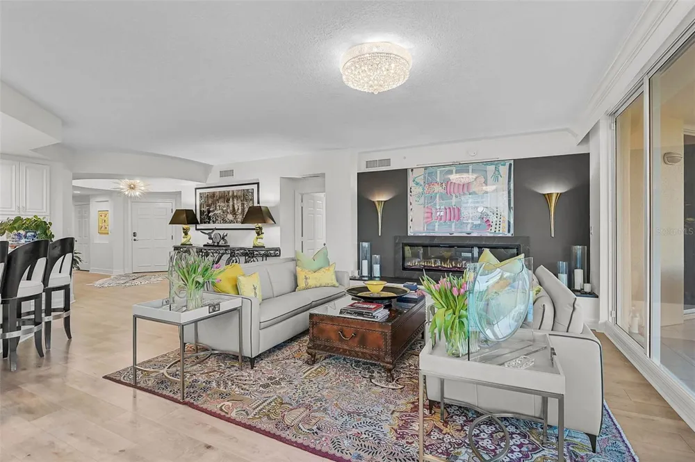 385 N POINT ROAD #304 Osprey, FL 34229