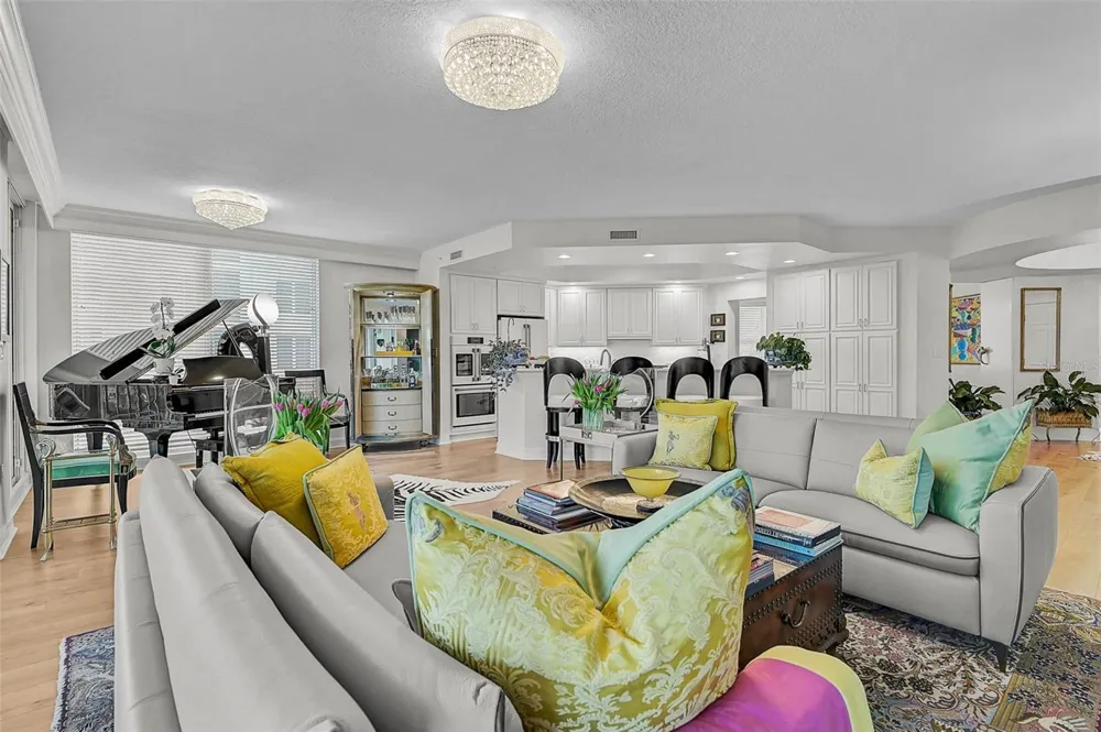 385 N POINT ROAD #304 Osprey, FL 34229