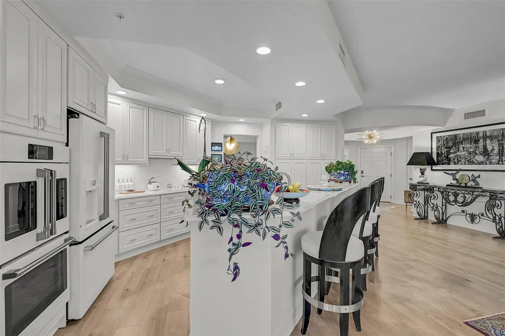 385 N POINT ROAD #304 Osprey, FL 34229