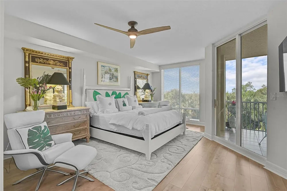 385 N POINT ROAD #304 Osprey, FL 34229