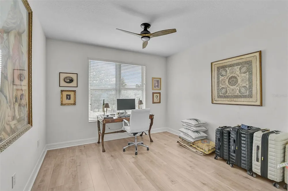 385 N POINT ROAD #304 Osprey, FL 34229
