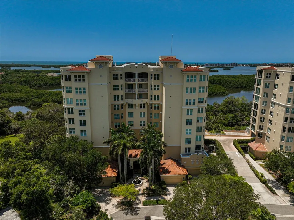 385 N POINT ROAD #304 Osprey, FL 34229