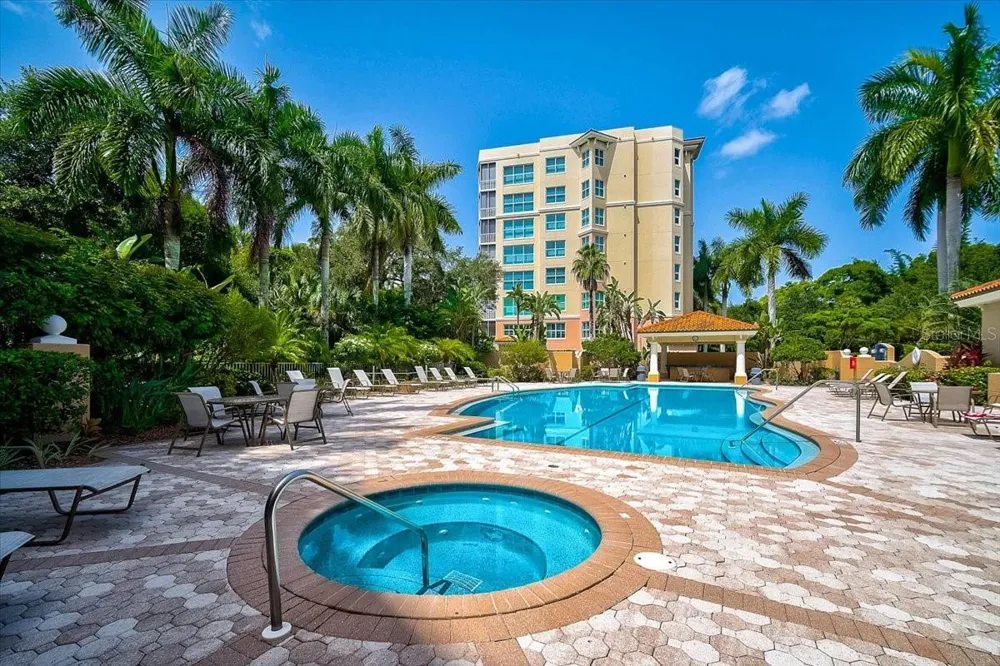 385 N POINT ROAD #304 Osprey, FL 34229