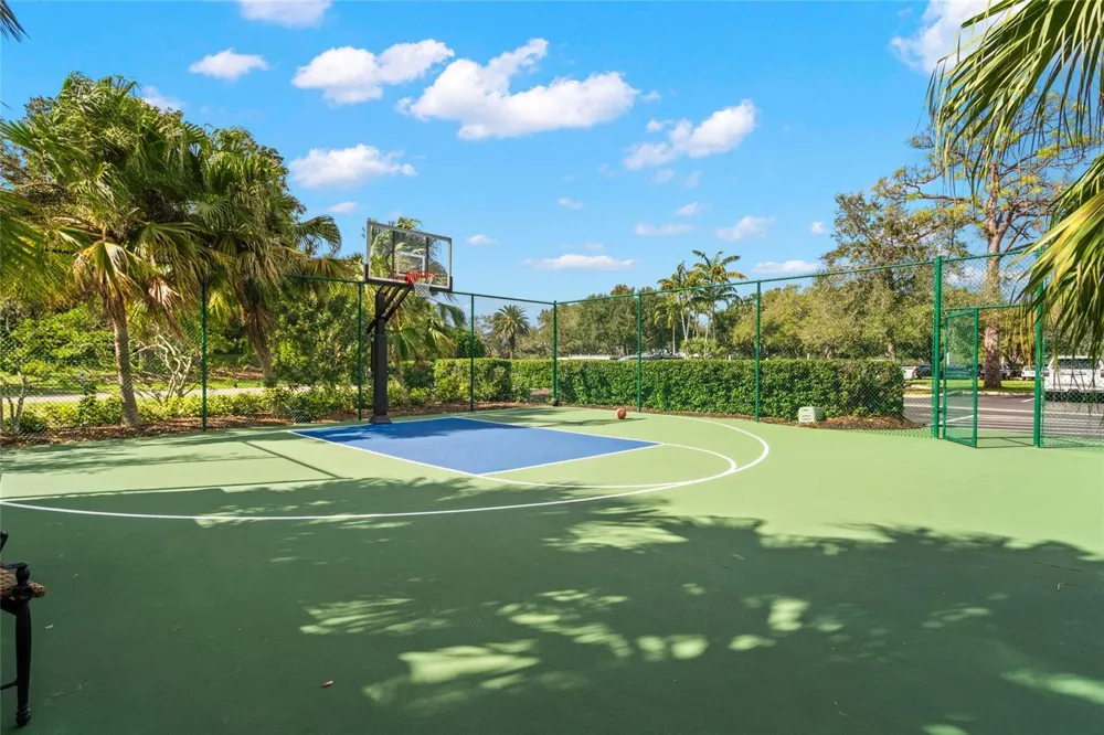 385 N POINT ROAD #304 Osprey, FL 34229
