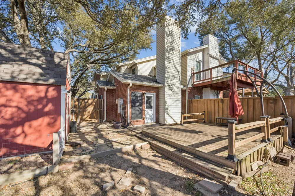 6814 Dolphin Circle Rowlett, TX 75088