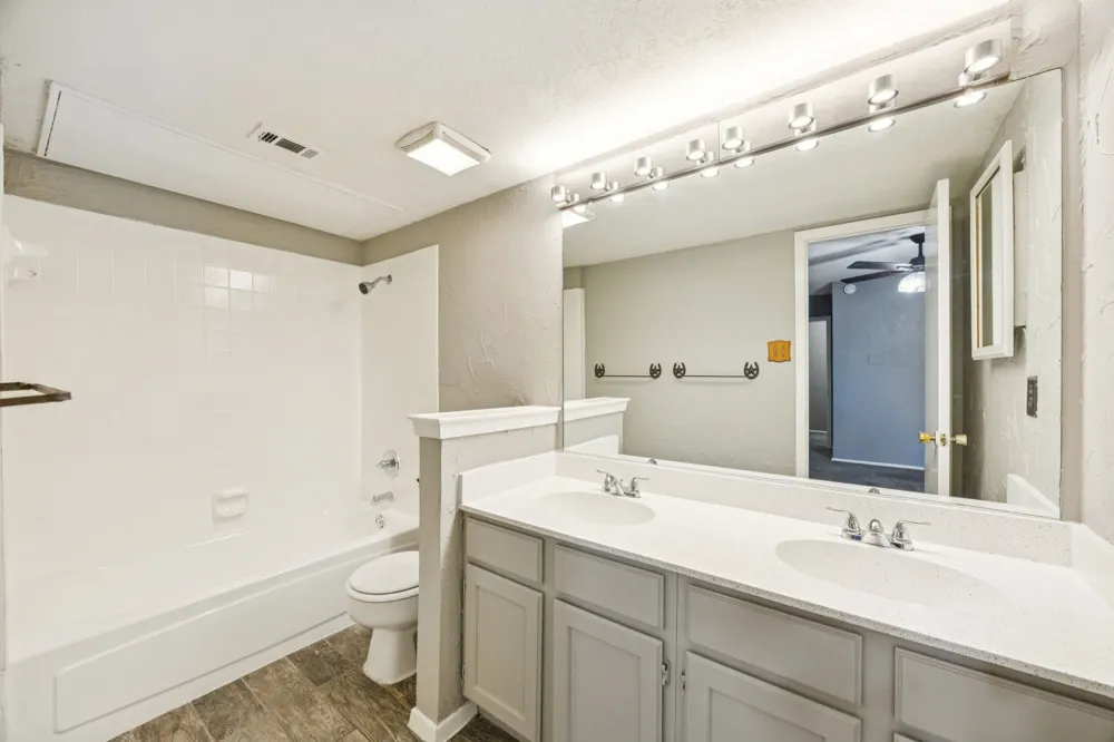 6814 Dolphin Circle Rowlett, TX 75088