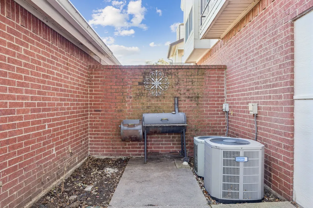 6814 Dolphin Circle Rowlett, TX 75088